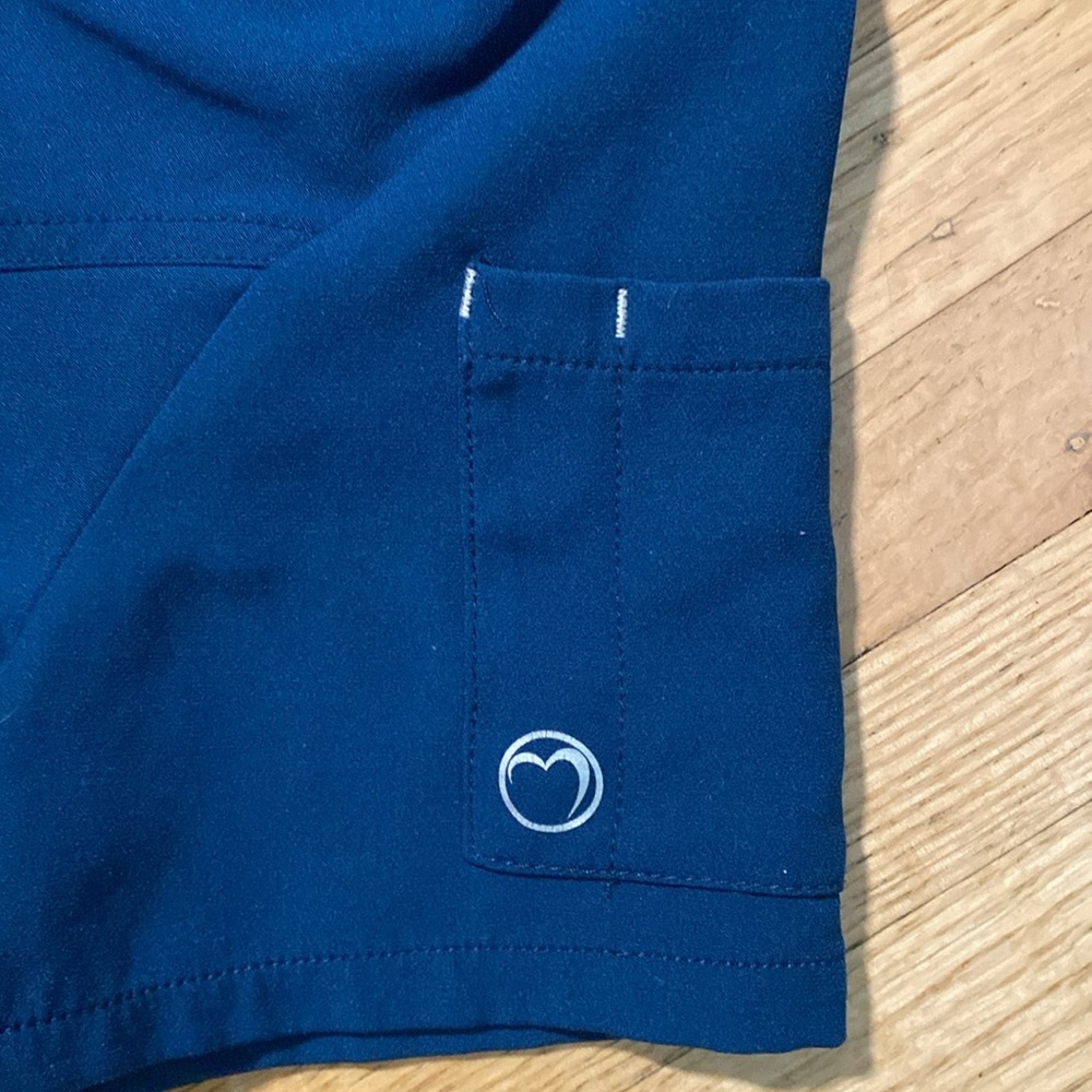 2/$25 HealthPro Scrub Top - Picture 3 of 5